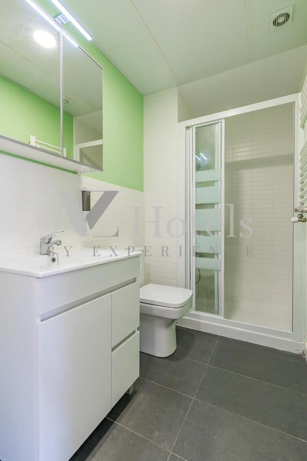 Ayz Villegas - Auto Check-In Property Madrid Exteriör bild